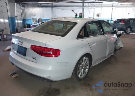 2015 Audi A4 2.0T Premium z USA, uszkodzony, nr VIN WAUFFAFL6FN037532